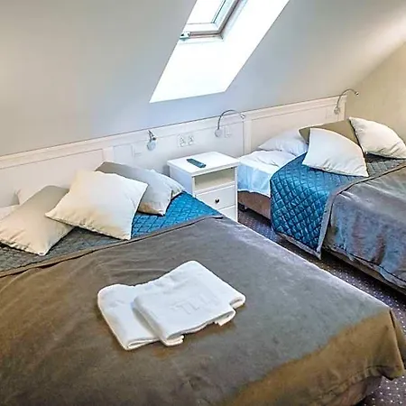 Couette-café Bialy Dworek 4*