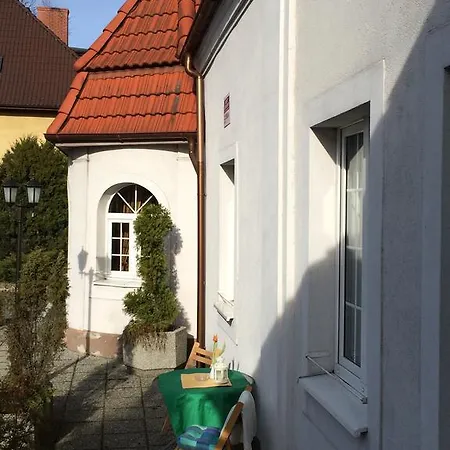 Bialy Dworek Couette-café Człuchów