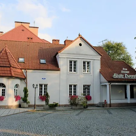Bialy Dworek Człuchów