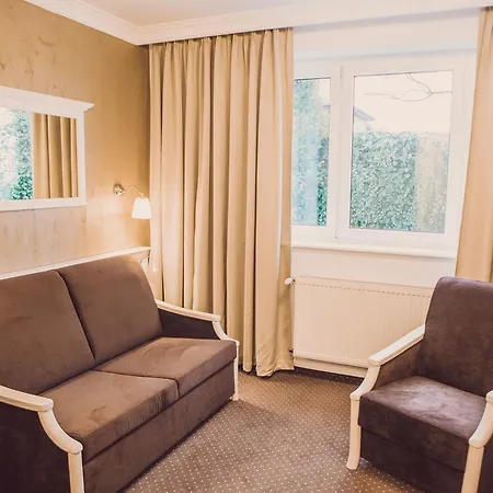 Bialy Dworek 4* Człuchów