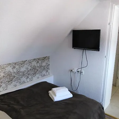 Bialy Dworek 3* Człuchów