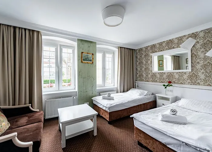 فندق مبيت وإفطار Bialy Dworek