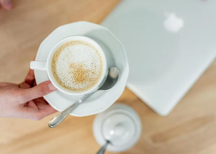 Bialy Dworek فندق مبيت وإفطار