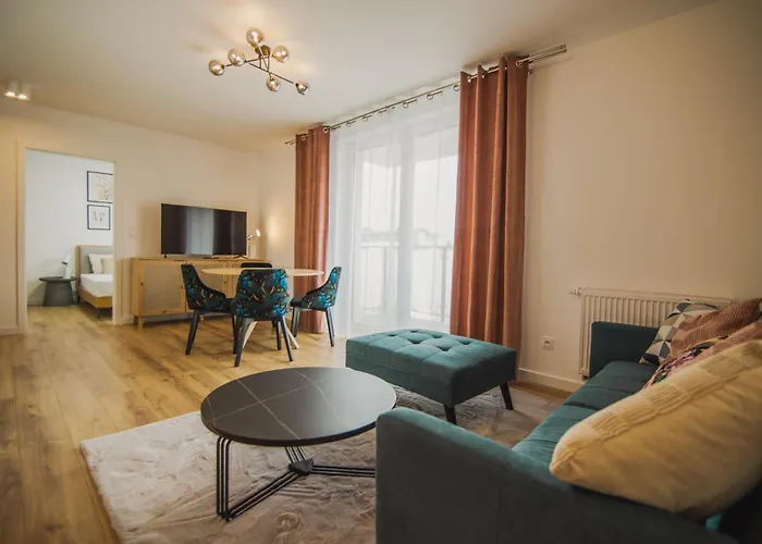 Bialy Dworek 4* Człuchów