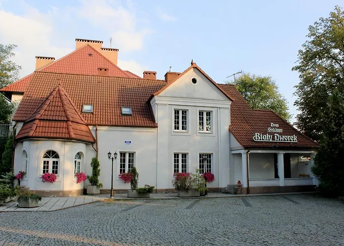 Bialy Dworek Człuchów