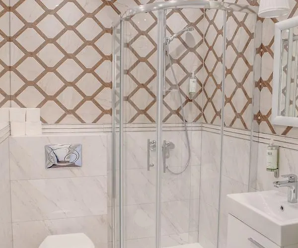 Bialy Dworek 4* Człuchów