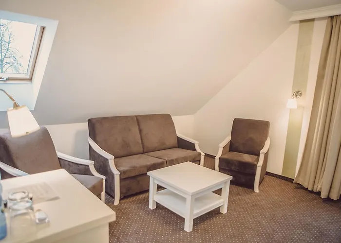 فندق مبيت وإفطار Bialy Dworek