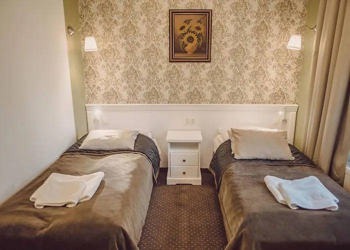 Bialy Dworek فندق مبيت وإفطار Człuchów