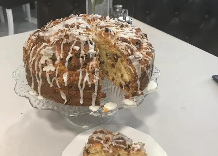 Bialy Dworek فندق مبيت وإفطار 4*