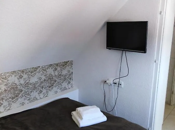 Bialy Dworek 4* Człuchów